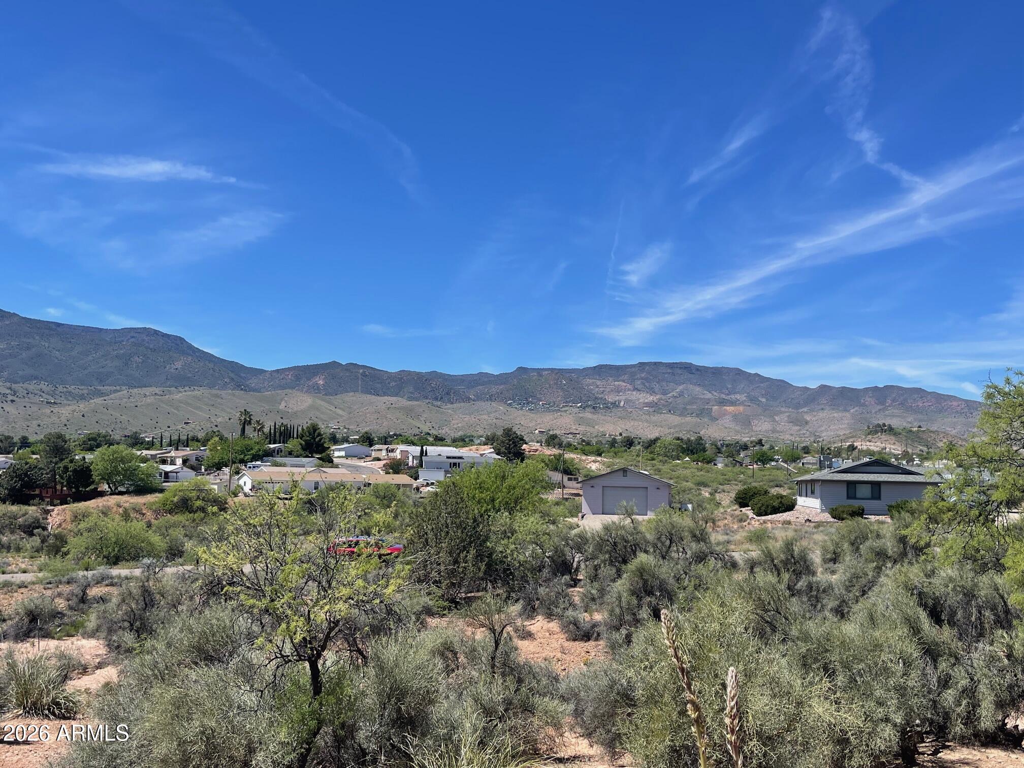 949 Rabbit Run Clarkdale, AZ 86324 - Photo 41 of 46 a view of an outdoor space with mountain view