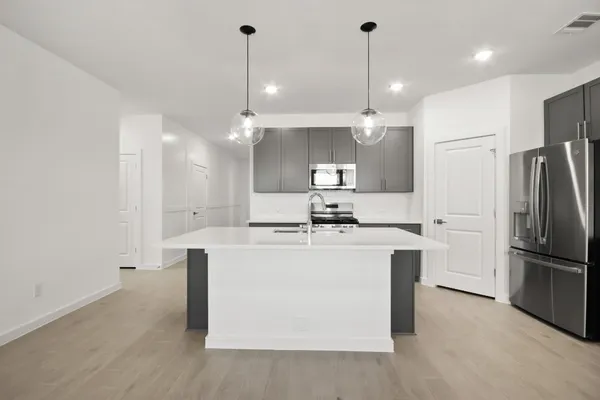 $311,190 | 7711 Jade Crst Drive, Angleton, TX 77515