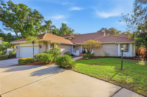 $1,625,000 | 4937 Landings Court, Sarasota, FL 34231