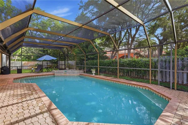 $1,625,000 | 4937 Landings Court, Sarasota, FL 34231