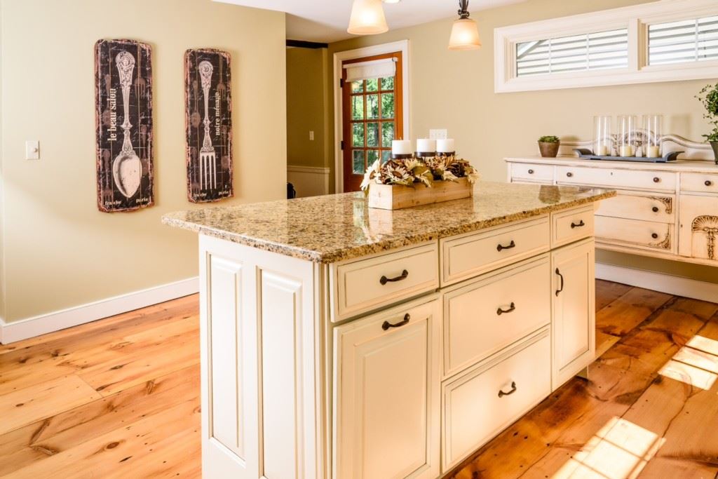 3 Powder Mill Road Exeter, NH 03833 - Photo 4 of 25