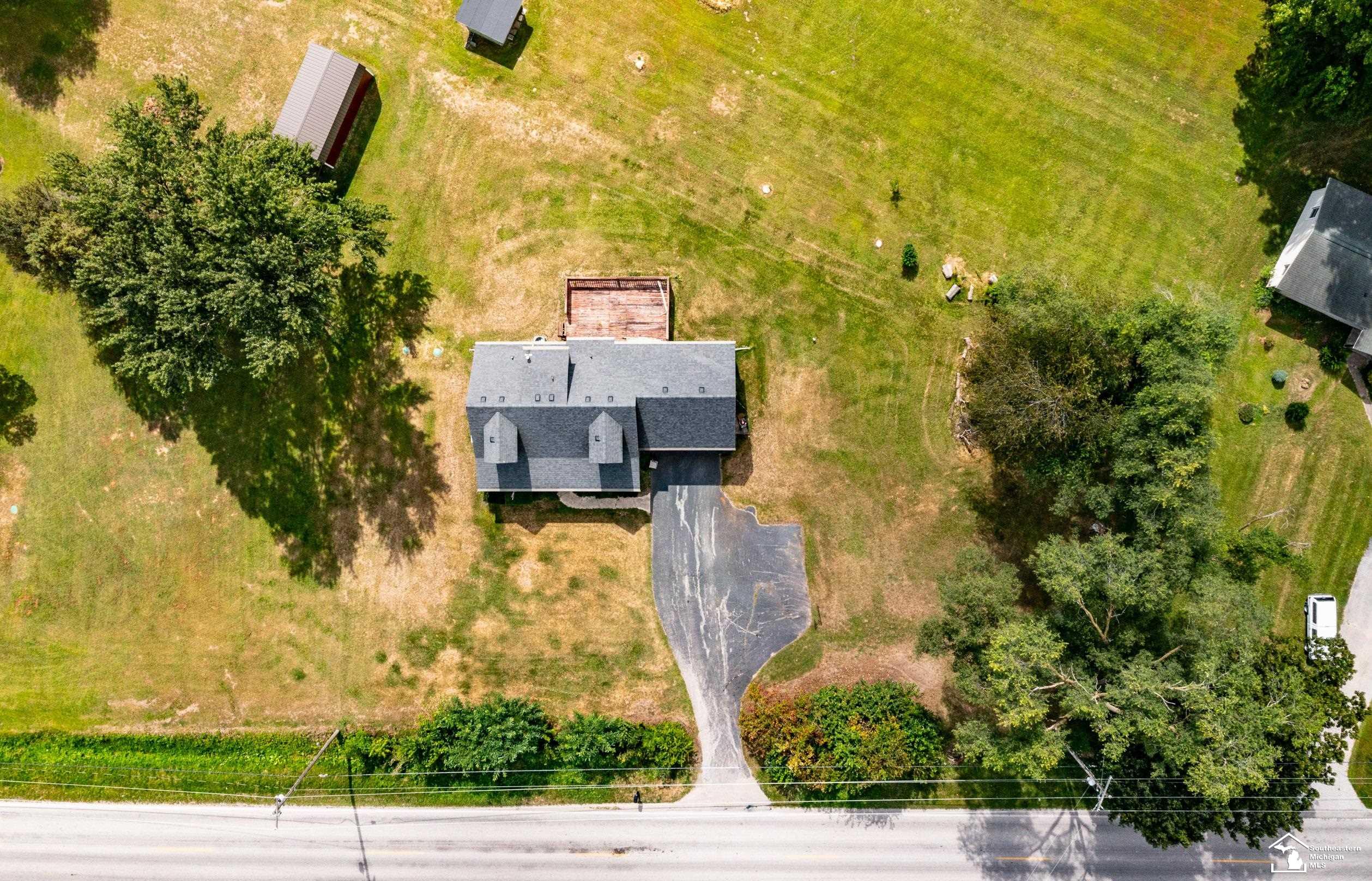 10223 Summerfield Road Temperance, MI 48182 - Photo 6 of 32