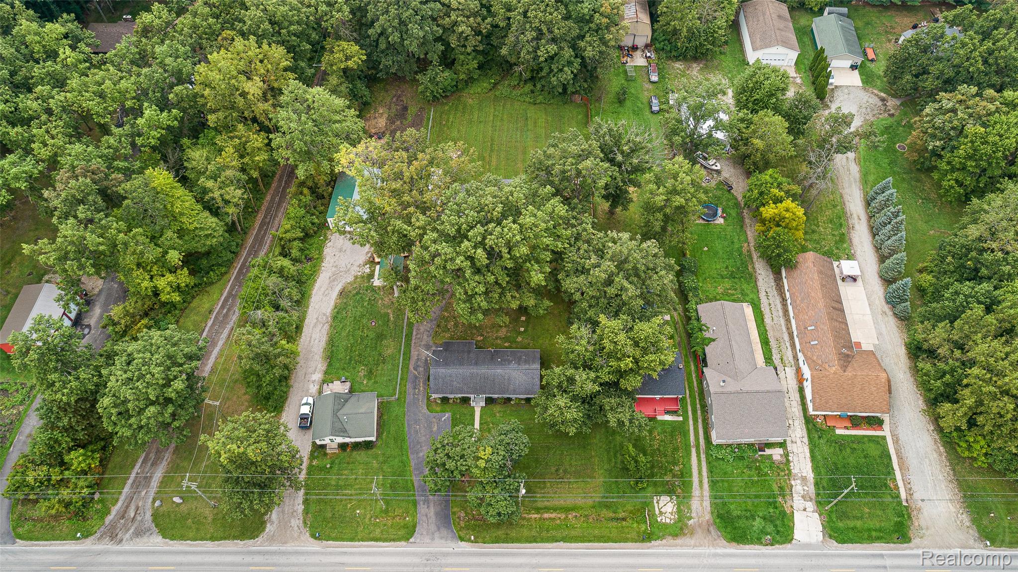 9561 Exeter Road Carleton, MI 48117 - Photo 5 of 46 Additional content
