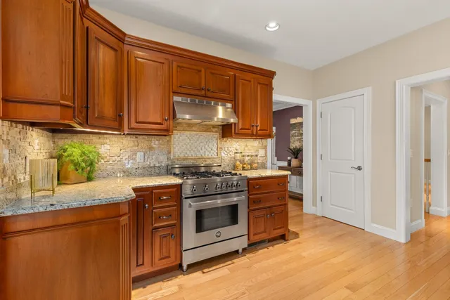 $1,925,000 | 38 Wisteria Drive, Dover, NH 03820