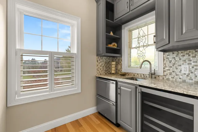 $1,925,000 | 38 Wisteria Drive, Dover, NH 03820