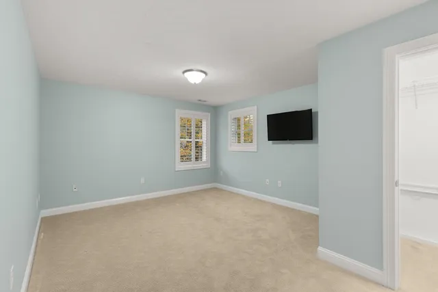 $1,925,000 | 38 Wisteria Drive, Dover, NH 03820