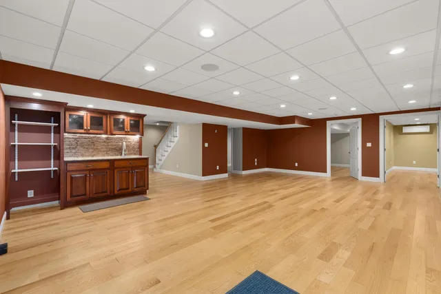 $1,925,000 | 38 Wisteria Drive, Dover, NH 03820