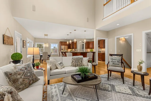 $1,925,000 | 38 Wisteria Drive, Dover, NH 03820