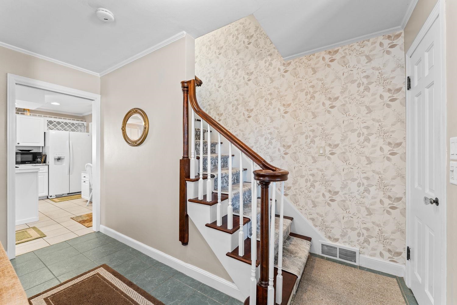 738 North Walnut Street Reedsburg, WI 53959 - Photo 9 of 38