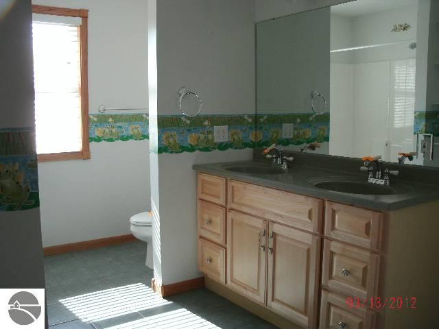 16287 Aletha Road Interlochen, MI 49643 - Photo 13 of 25 1733902-12.JPG