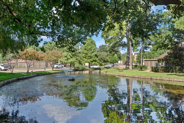 a view of a lake with houses