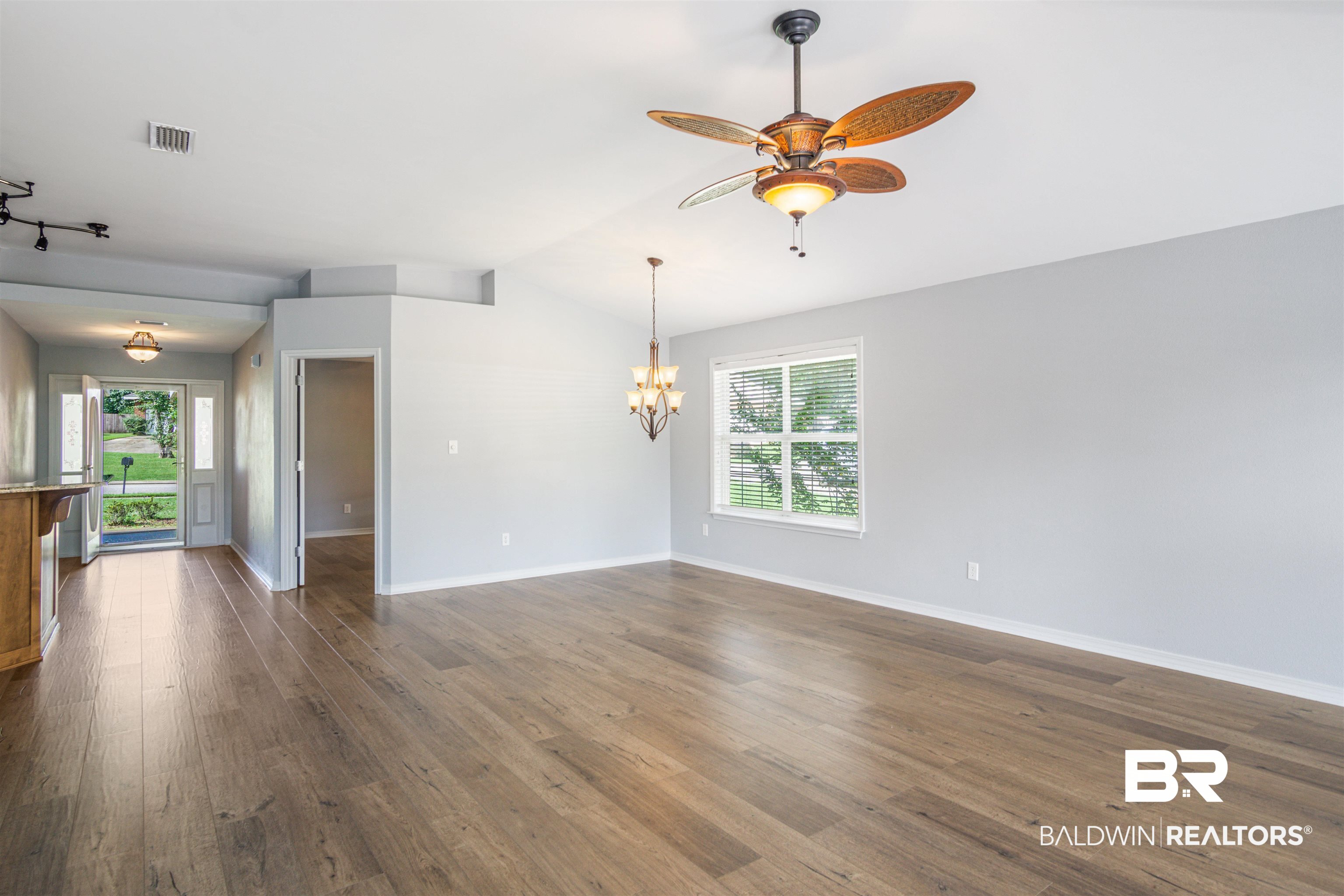 203 Spring Lake Drive Fairhope, AL 36532 - Photo 7 of 27