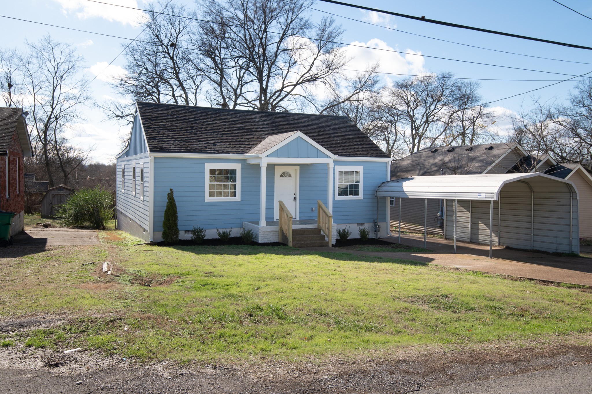 112 Wiley Street Madison, TN 37115 - Photo 4 of 36 a view of a house with a yard