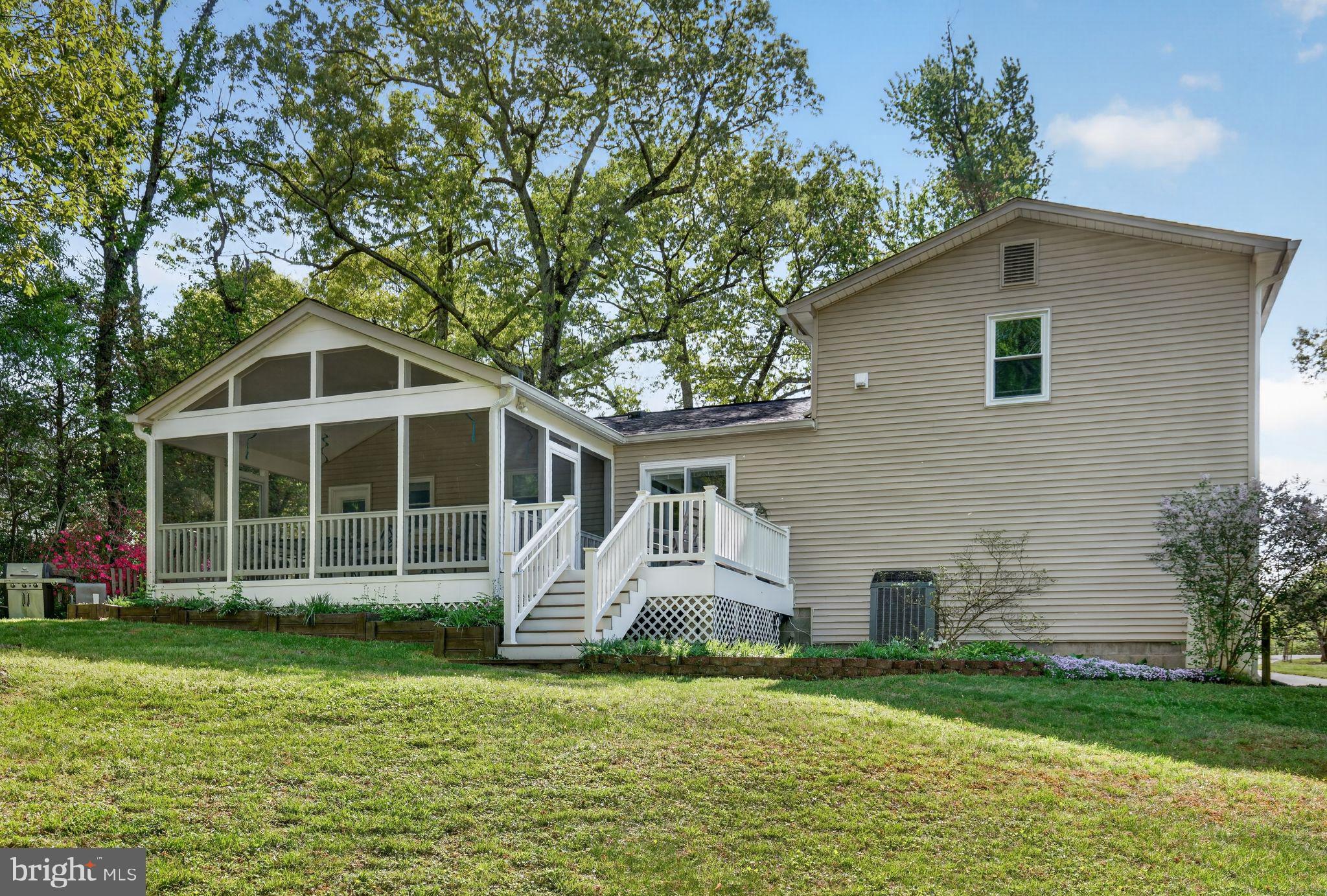 14004 South Springfield Road Brandywine, MD 20613 - Photo 22 of 54 backyard