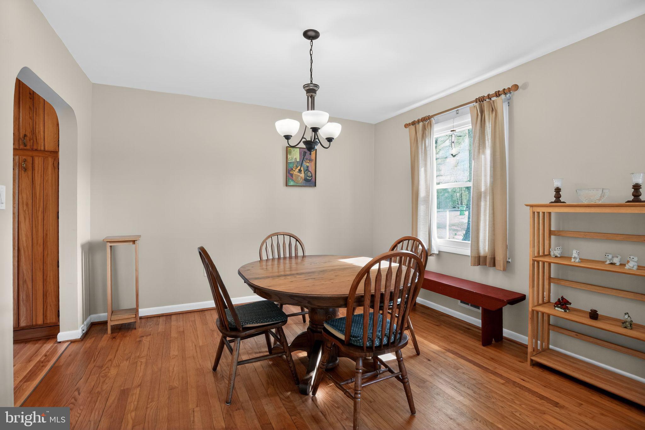 14004 South Springfield Road Brandywine, MD 20613 - Photo 10 of 54 Dining room main level
