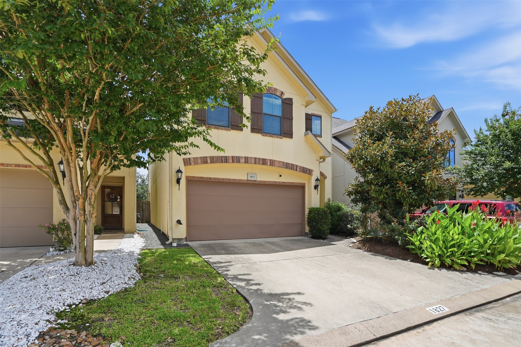 1827 Jara Court Spring, TX 77388 - Photo 2 of 26