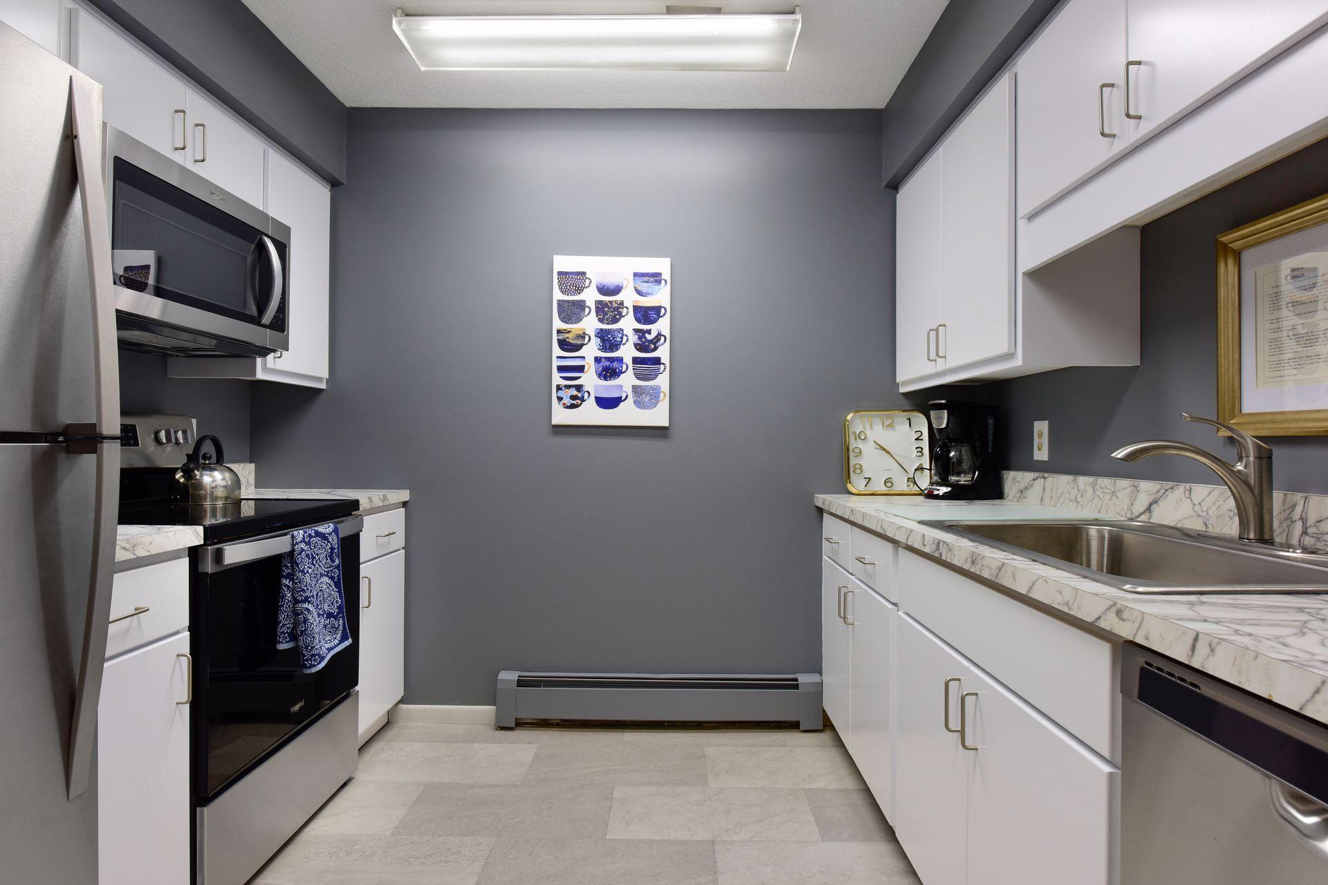 14401 Atrium Way, Unit 118 Minnetonka, MN 55345 - Photo 33 of 37