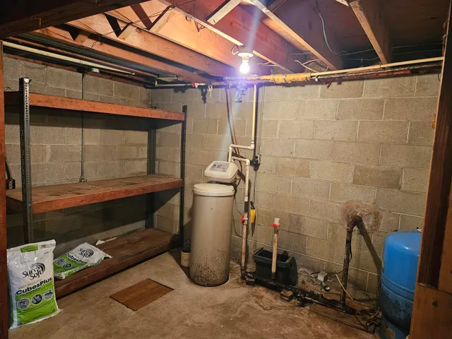 $220,000 | 7420 North Oceana Drive, Hart, MI 49420