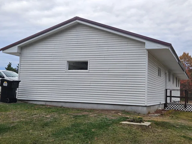 $220,000 | 7420 North Oceana Drive, Hart, MI 49420