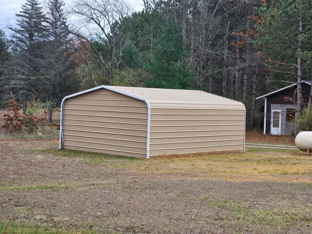 $220,000 | 7420 North Oceana Drive, Hart, MI 49420