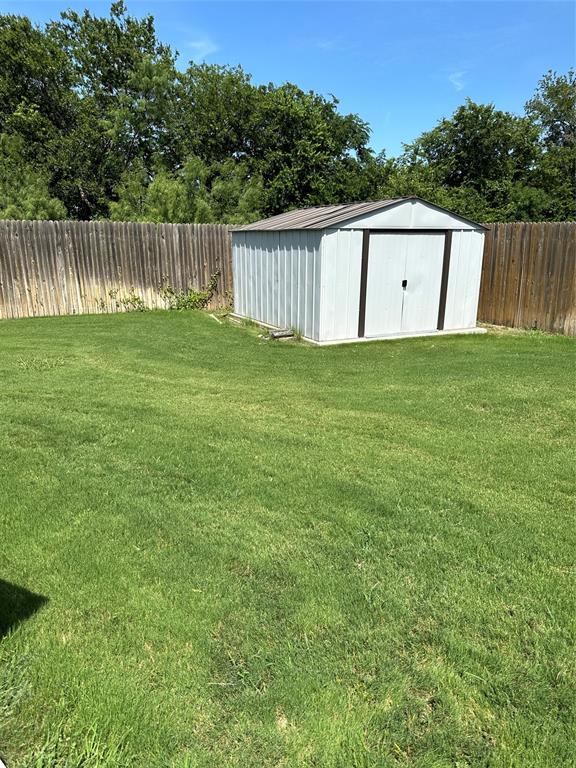 5301 Flatiron Drive Waco, TX 76708 - Photo 7 of 10