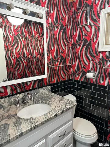 $209,000 | 14944 East Shochonie Point, Cuba, IL 61427