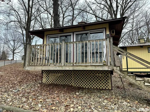 $209,000 | 14944 East Shochonie Point, Cuba, IL 61427