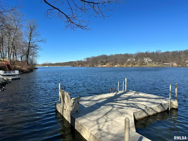 $209,000 | 14944 East Shochonie Point, Cuba, IL 61427