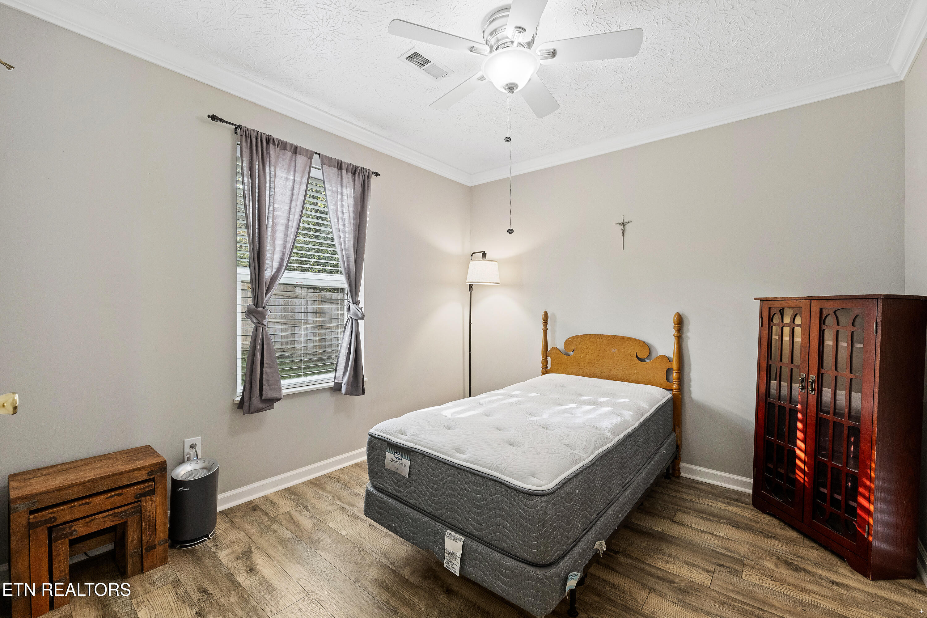 8212 Oak Terrace Lane Powell, TN 37849 - Photo 17 of 20 Positive Perceptions-15