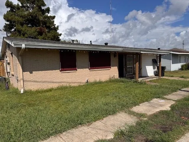 $79,500 | 3100 Marietta Street, Chalmette, LA 70043