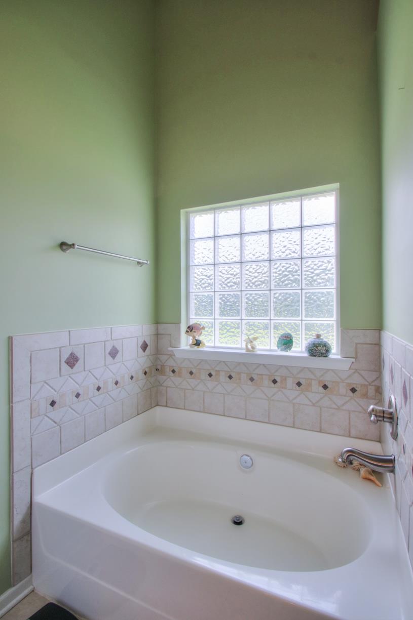 1013 Rhett Place Lebanon, TN 37087 - Photo 13 of 23 A lovely place for relaxation.