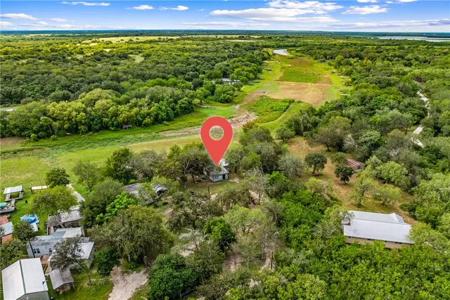 $199,900 | 141 Horseshoe Cliff, Sandia, TX 78383