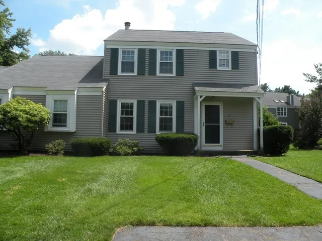 $999,000 | 18-20 Will Drive, Canton, MA 02021