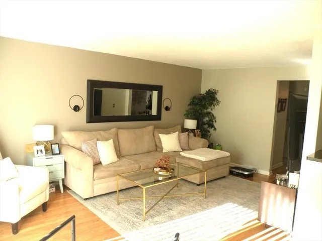 $999,000 | 18-20 Will Drive, Canton, MA 02021