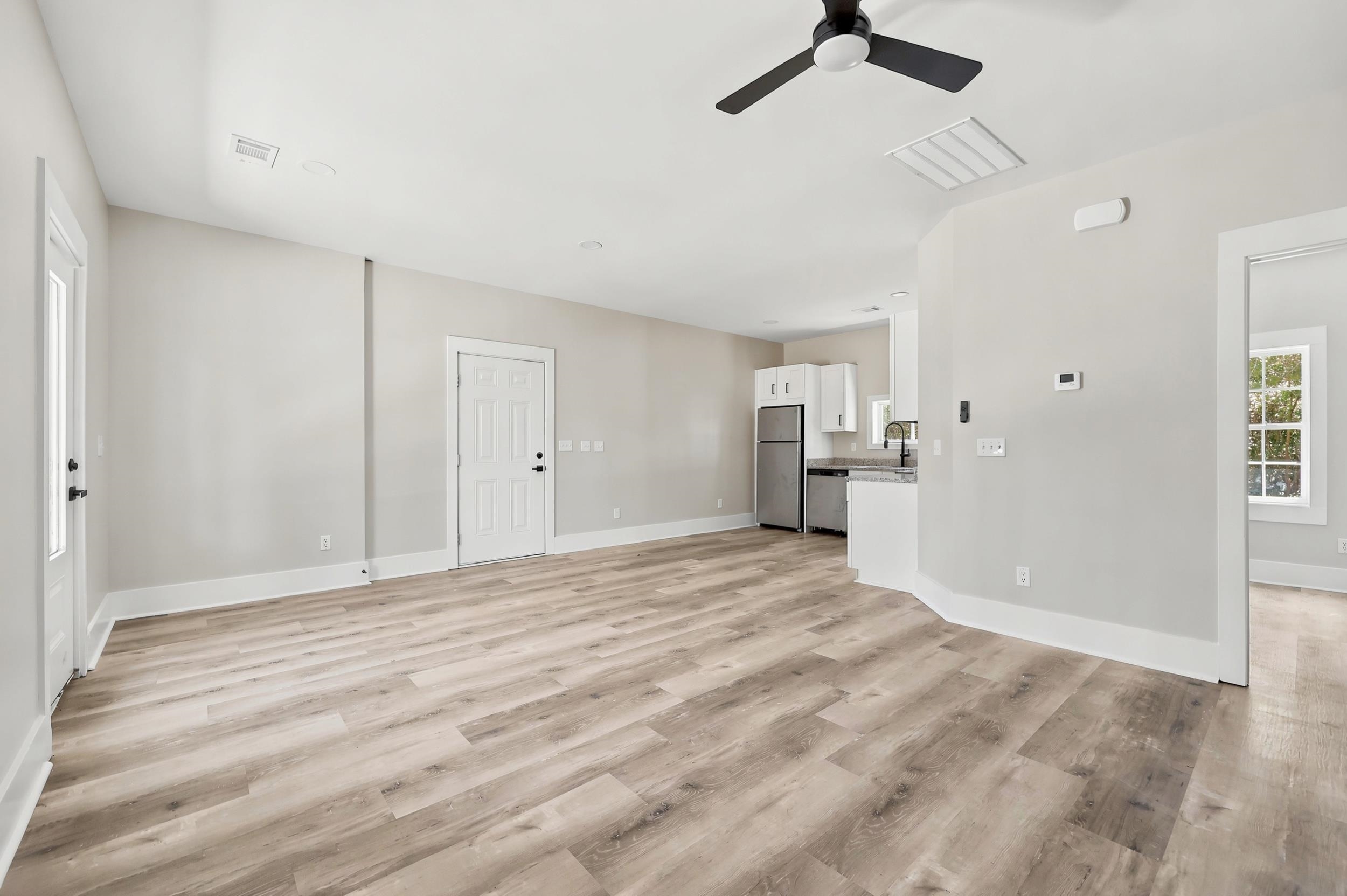 730 Anderson Street Kingstree, SC 29556 - Photo 6 of 32