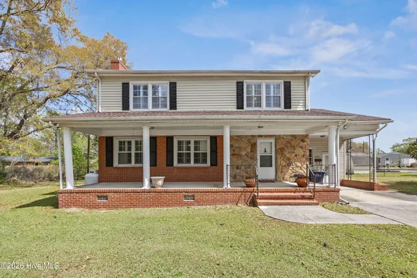 $334,900 | 301 Dewitt Street, Jacksonville, NC 28540
