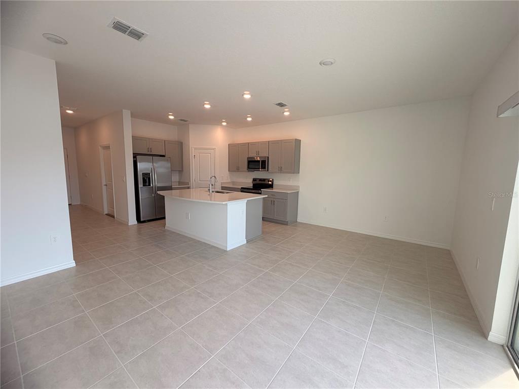 2212 Portrait Street Kissimmee, FL 34758 - Photo 4 of 29