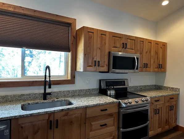 $760,000 | 238 Angus Lane, Donnelly, ID 83615