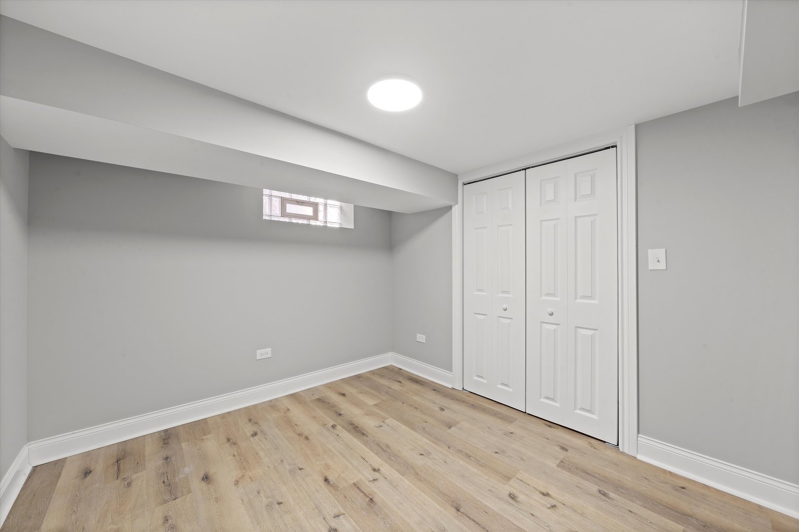 10344 South State Street Chicago, IL 60628 - Photo 21 of 30 a view of an empty room