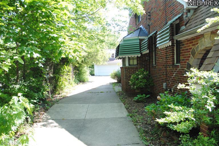 383 Babbitt Road Euclid, OH 44123 - Photo 16 of 18 Gallery Image 16