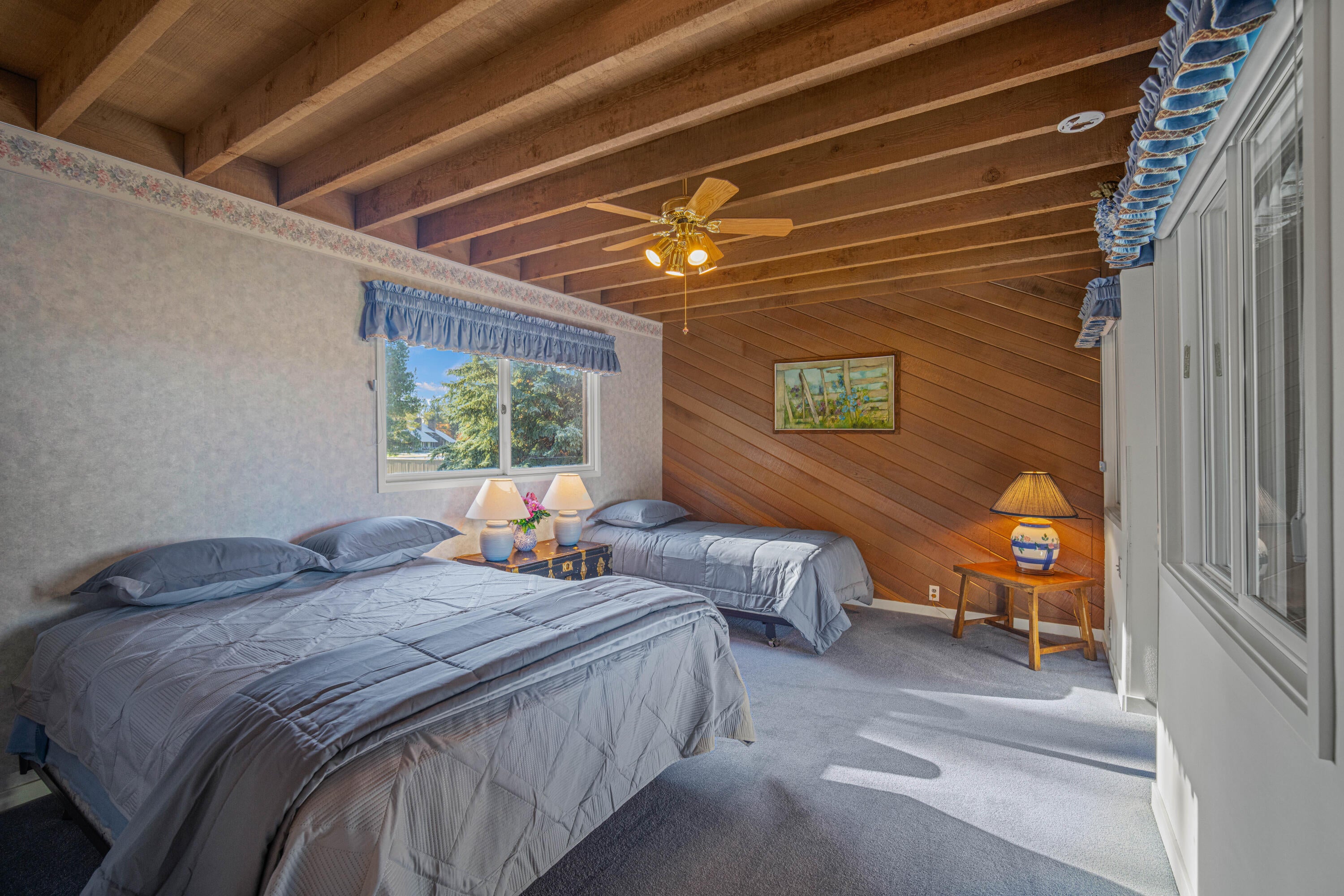 57239 Island Road, Unit 39 Sunriver, OR 97707 - Photo 27 of 39 27-print-39 Meadow House-27