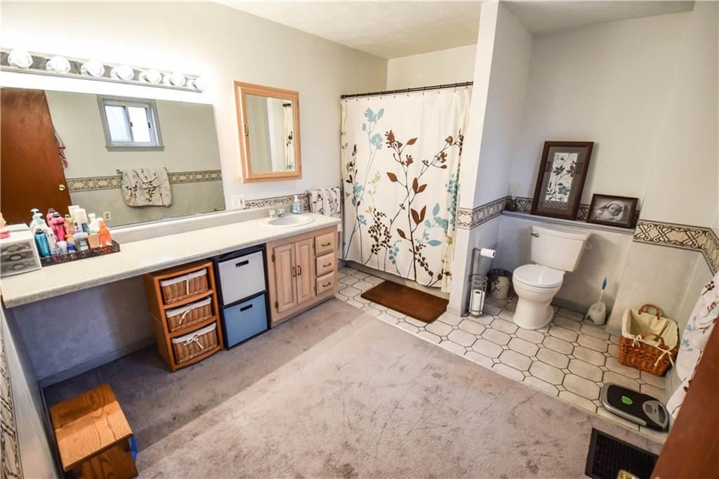 54 Eicher Road Emsworth, PA 15237 - Photo 14 of 21 Gallery Image 14