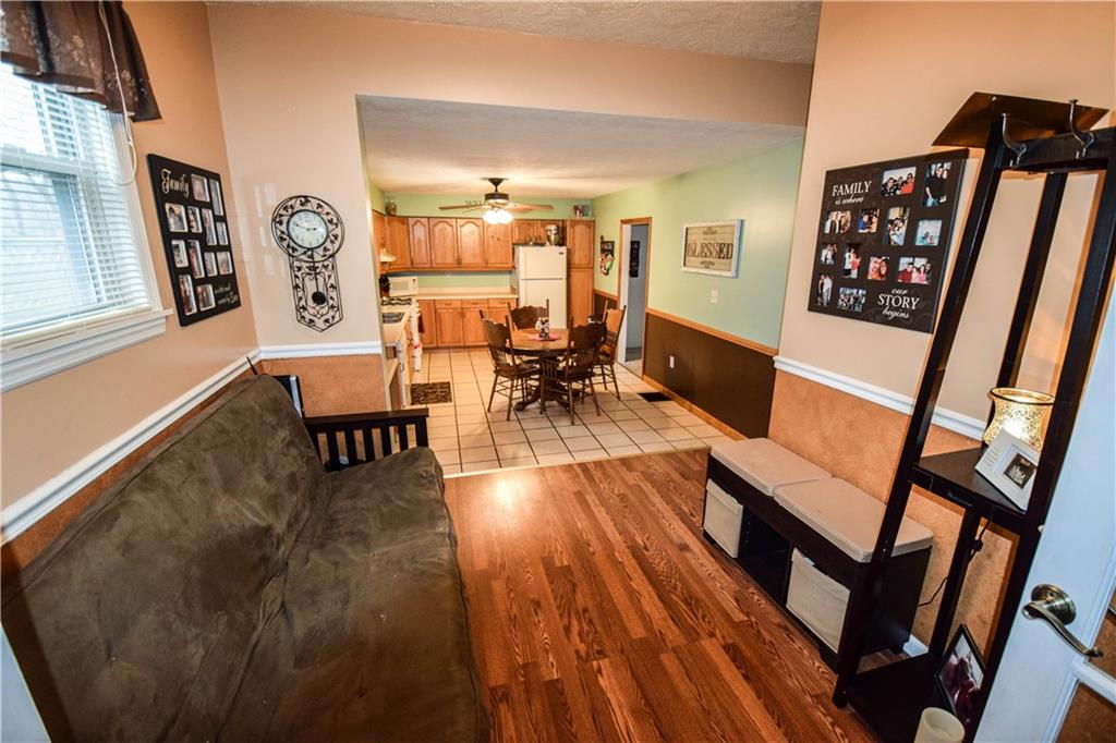 54 Eicher Road Emsworth, PA 15237 - Photo 8 of 21 Gallery Image 8