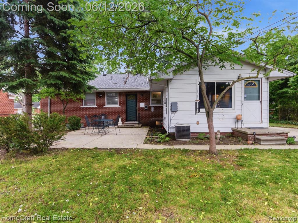 1775 North Gulley Road Dearborn Heights, MI 48127 - Photo 35 of 45
