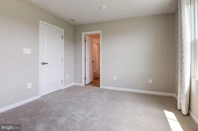 $2,100 | 110 Sophie Street, Strasburg, VA 22657