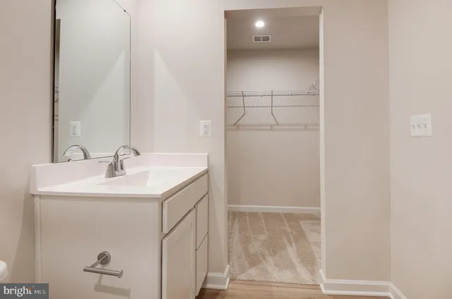 $2,100 | 110 Sophie Street, Strasburg, VA 22657