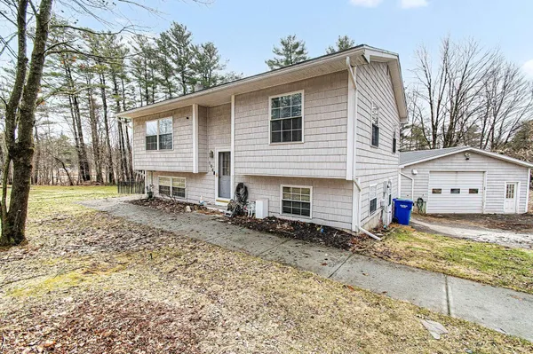 $599,900 | 194 Fontaine Drive, Georgia, VT 05468
