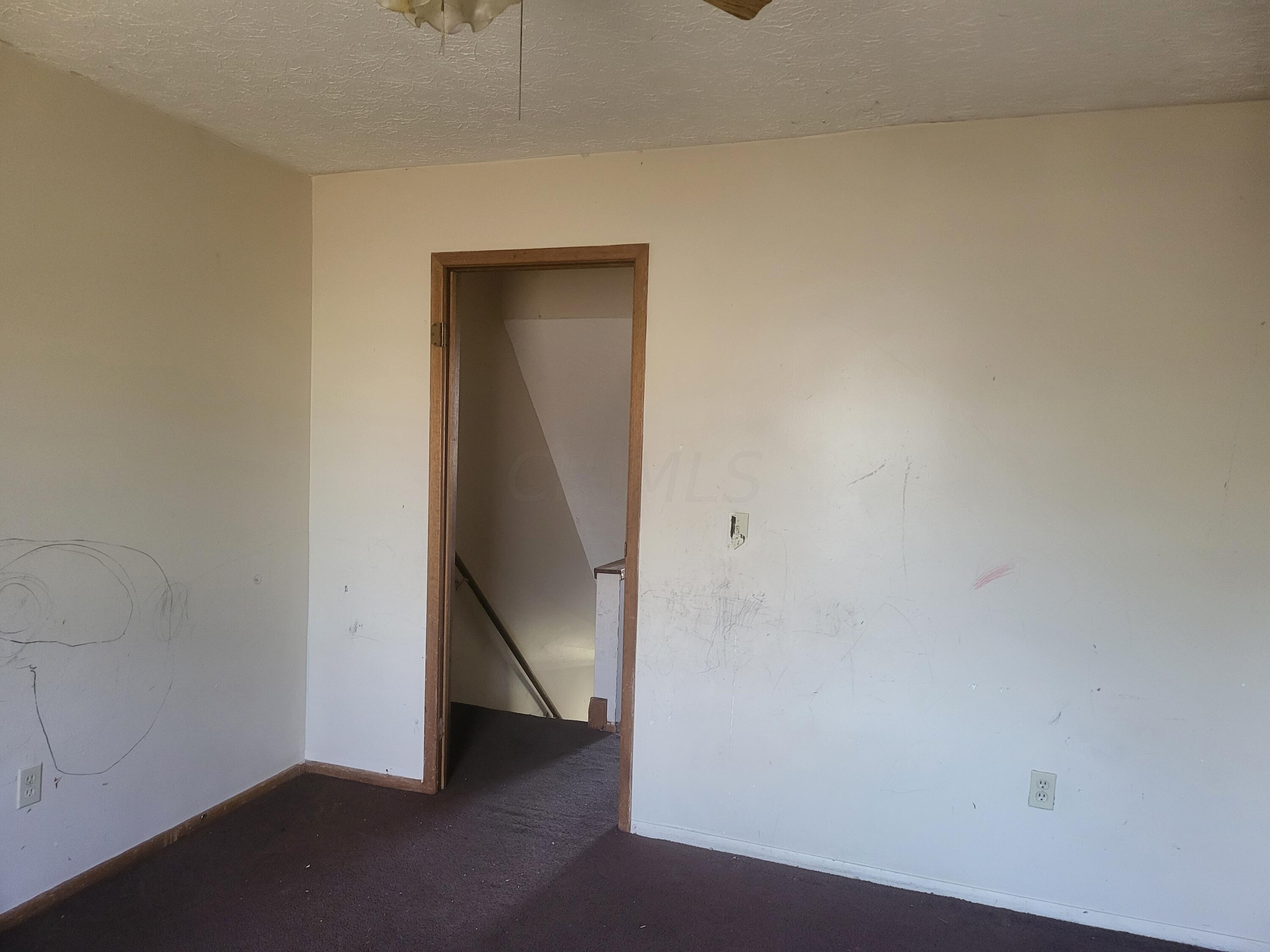 6852-6858 Garden Terrace Road Columbus, OH 43229 - Photo 14 of 27 20221125_120739