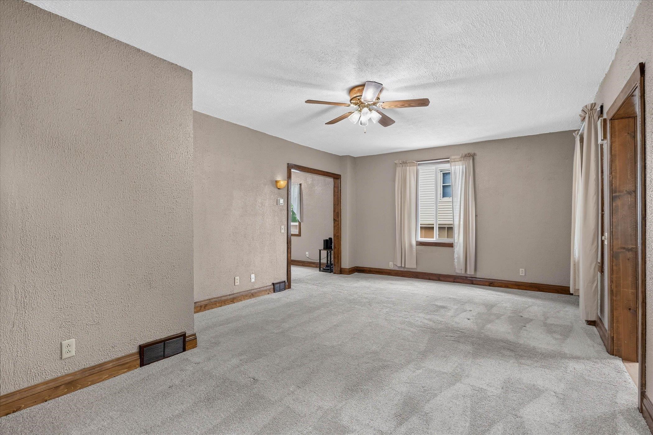 1123 8th Street Beloit, WI 53511 - Photo 10 of 59