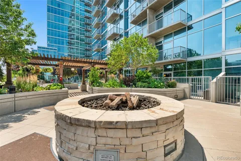 $432,423 | 1700 Bassett Street, Unit 1615, Denver, CO 80202